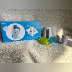 New 80-count Kiinde twist pouch bags, new and sanitized Kiinde bottle set